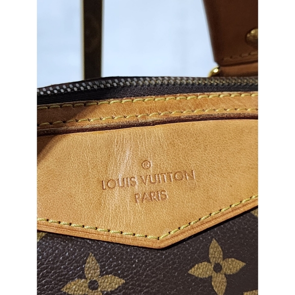 Louis Vuitton Monogram Retiro PM Shoulder Bag Brown/Beige - Picture 11 of 16